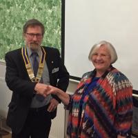 Sue Tupman (2016-17 President) handing over to incoming President Ric Condo (2017-18)