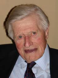 Rotary Club Pays Tribute to the late Jim Kendall - Friday 25th May 2012