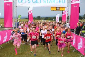 Race for Life 2015 raise Â£256,000