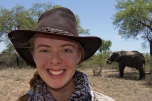  Hannah Murphy with elephant. Photographer Moritz Muschick