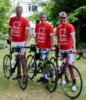 Alistair, Ian and Chris ready to depart for John O' Groats