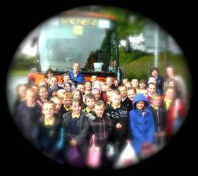 President Eric 'waves off' the children as they leave for Theatr Clwyd Cymru.