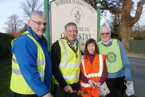(L-R) Justin Soper, Oswestry Rotary, Paul Milner, Town Mayor and Cambrian Rotary, Sherie Soper, Borderland Rotary and David Gordon, Oswestry Rotary.