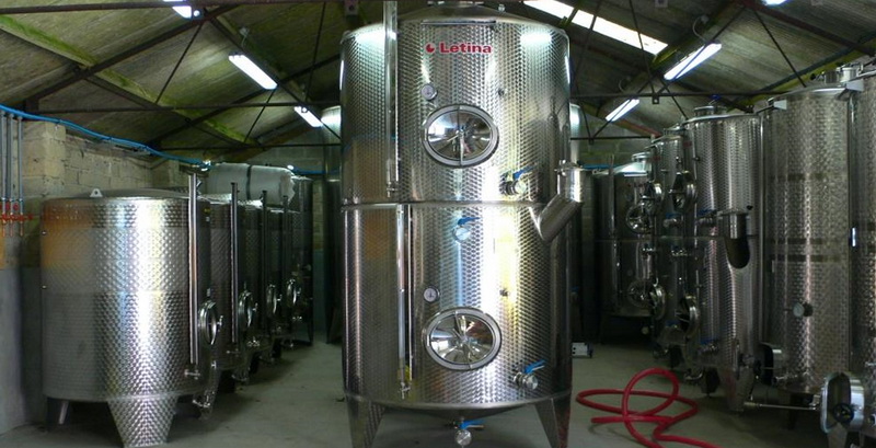 Knightor Vineyard Ladies Night Wine Tour, Tasting & Buffet
