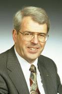 Bill Macfarlane Smith *