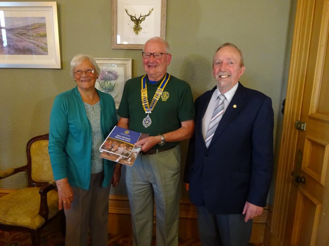 President Scott welcomes Andy and Judy