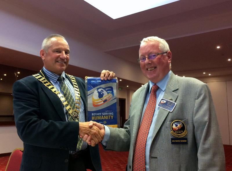 District Governor Bill Campbell with Club President Bill Crombie