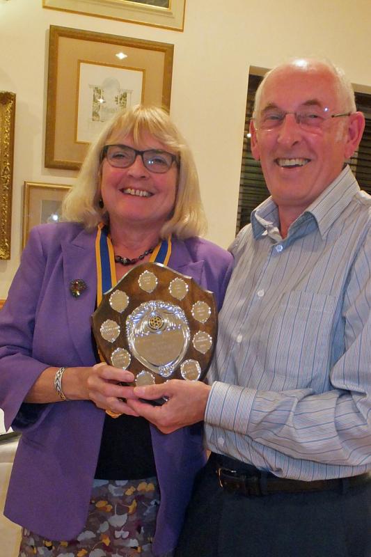 2017 10 Rob Doney Shield won by John Barrett Rotary Midhurst & Petworth