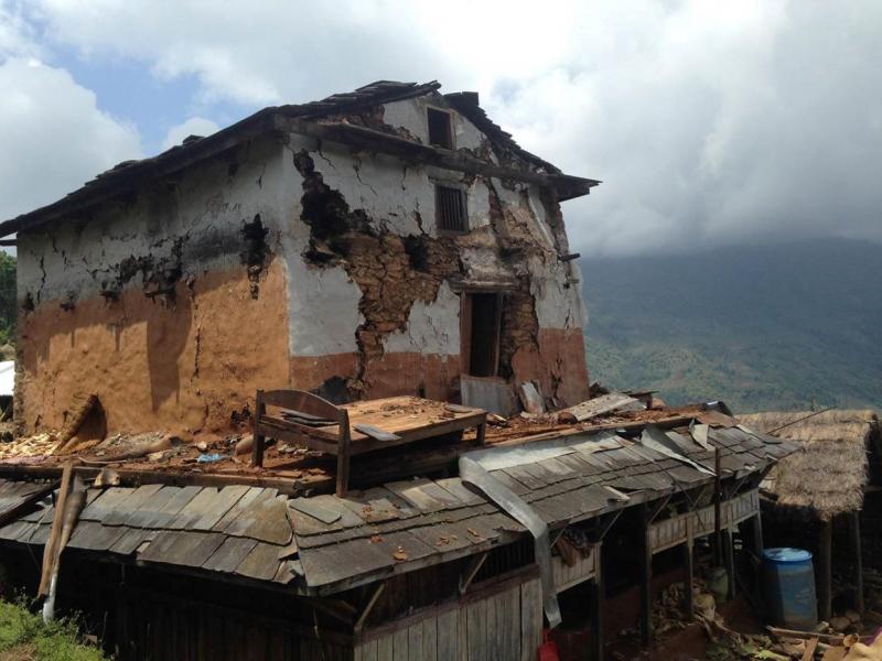 Ashrang 2015 - Ashrang. Effects of the Earthquake