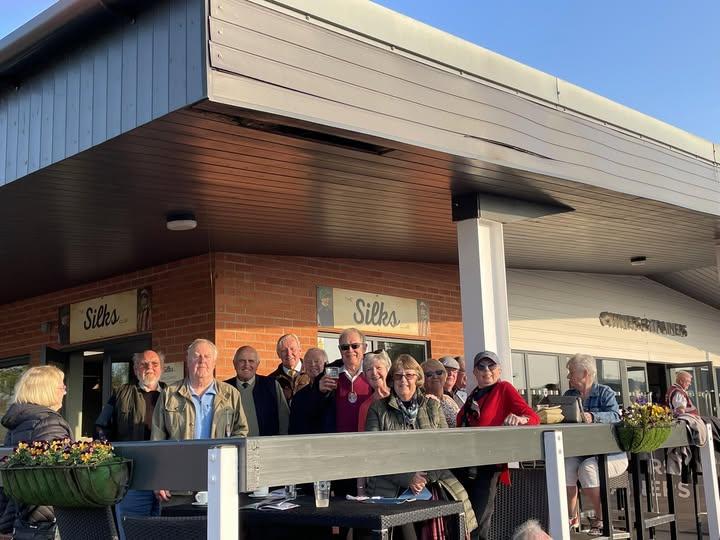 Bangor on Dee race night