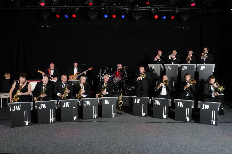 Jonathan Wyatt Big Band