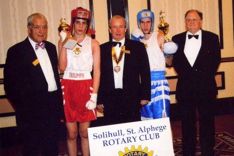 Charity Boxing Evening 2007 - President David Newman flanked by Boxers and Rotarians