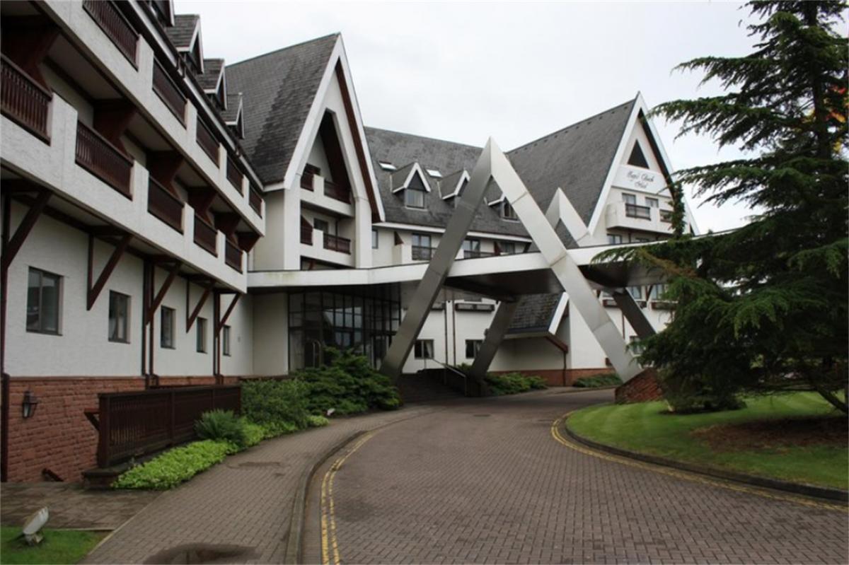 The Coppid Beech Hotel in Binfield