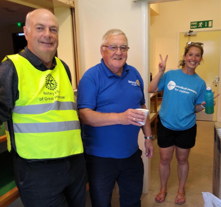 Dunmow Rotarian's on tea & coffee duty at the Dunmow Dourdan Pavilion Feed Stop.