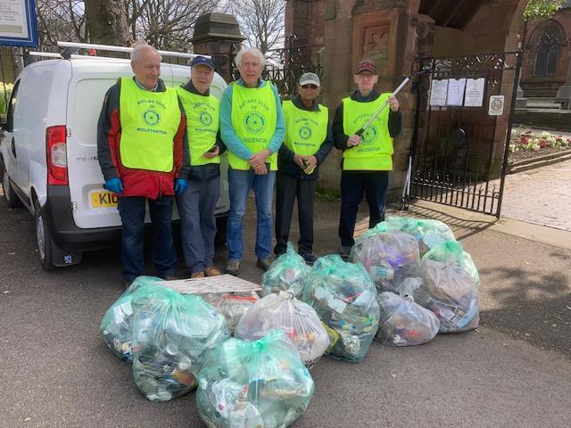 Wolstanton Litter Picking - We collected 18 bags of litter in just a couple of hours!