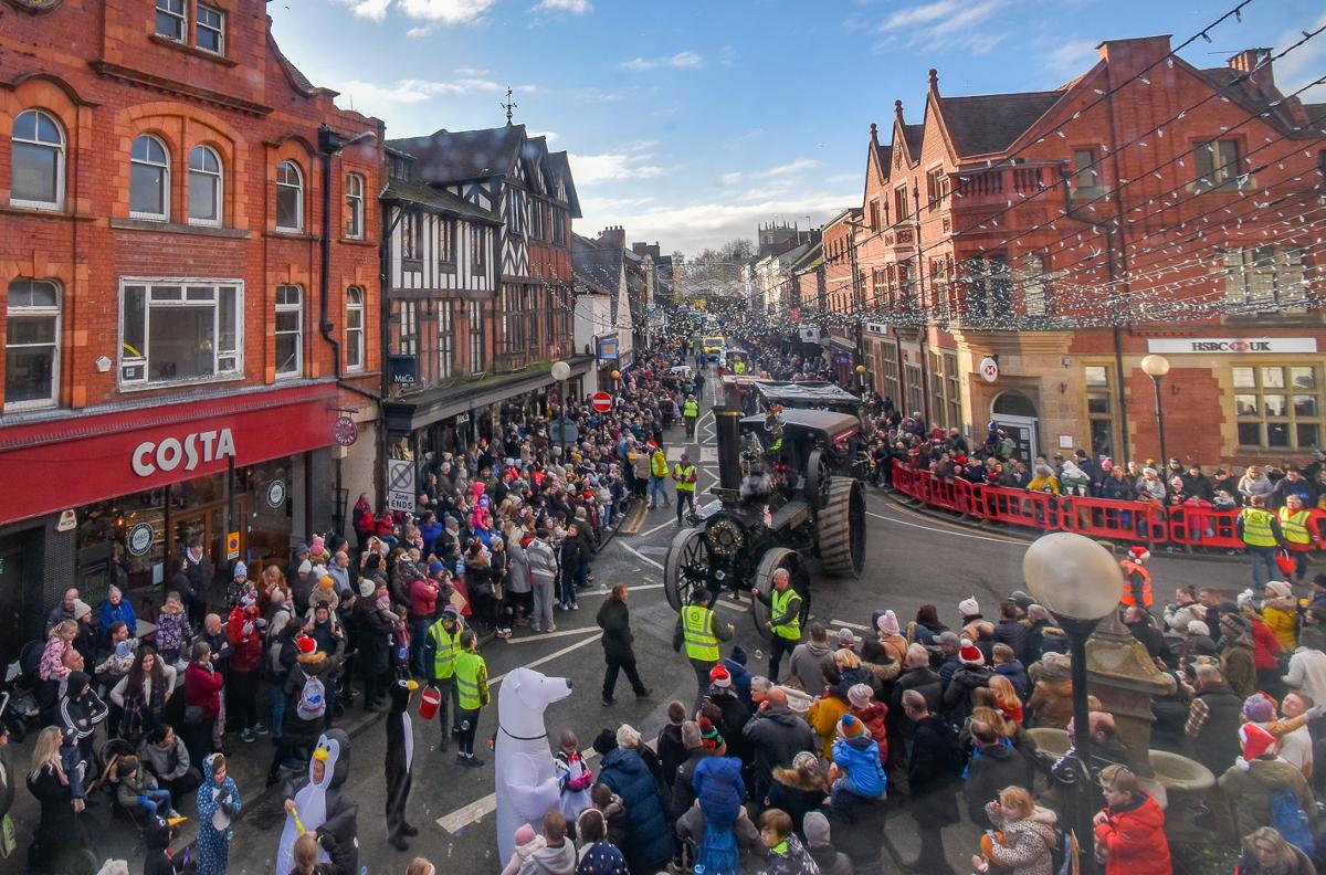 Oswestry people enjoy Borderland Rotary event.