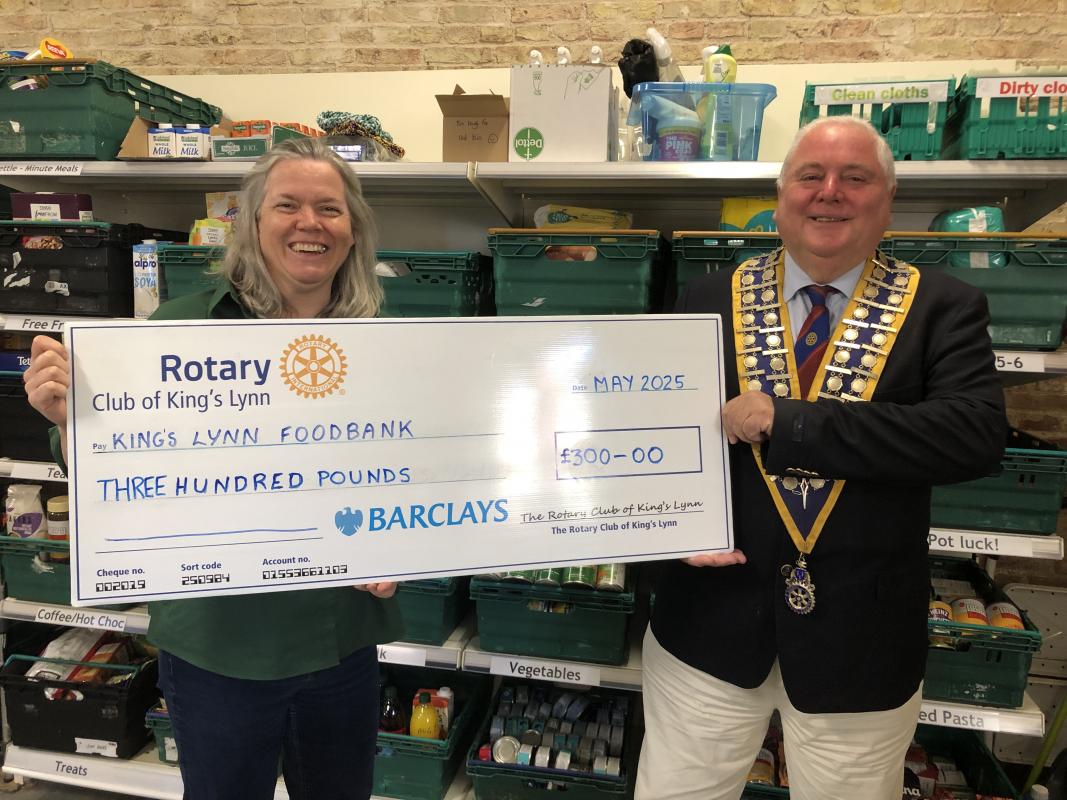 Presentation of a cheque for £300