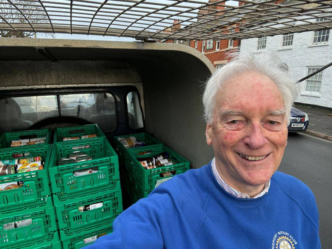 Club member Clive Bath and his Landrover