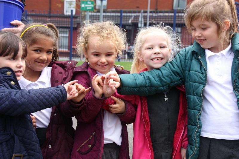 Pupils showing off there Purple Pinkie support for Polio Eradication