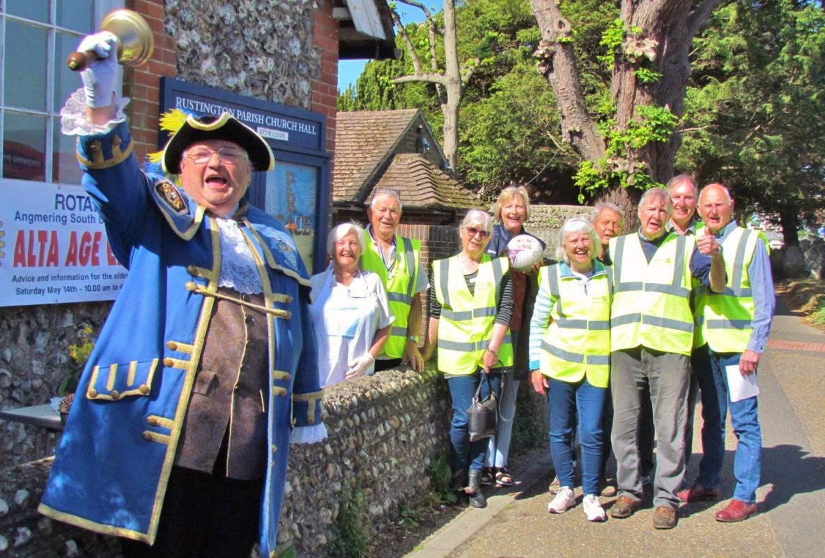 Town Crier, Bob Smytherman announces another Club event