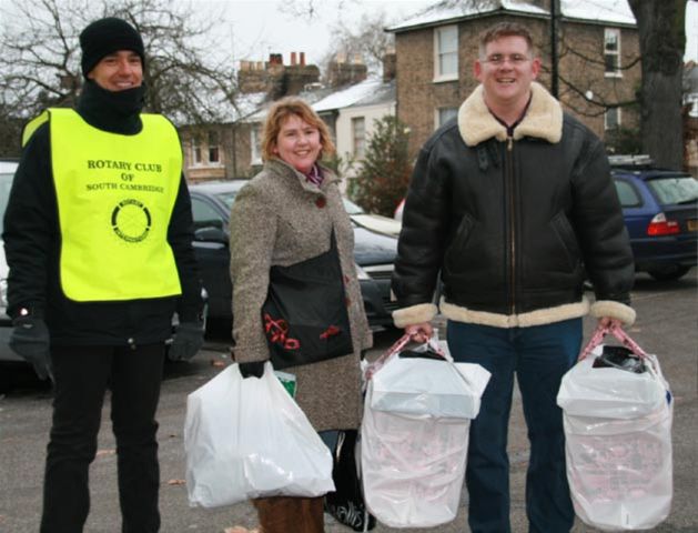 Dec 2010 Christmas Car Parking in Cambridge City Centre - Markus and two satisfied customers