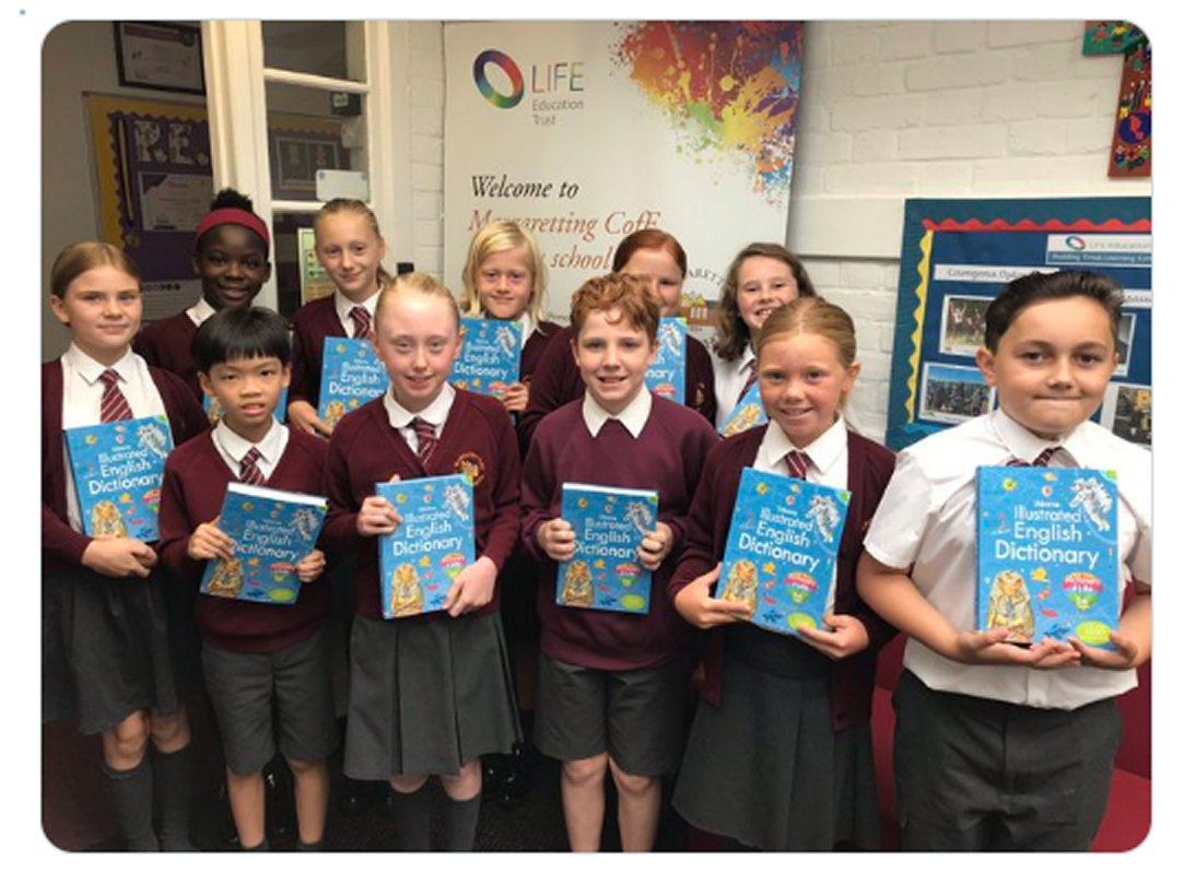 Pupils of Margaretting Primary School with their new Dictionaries  
