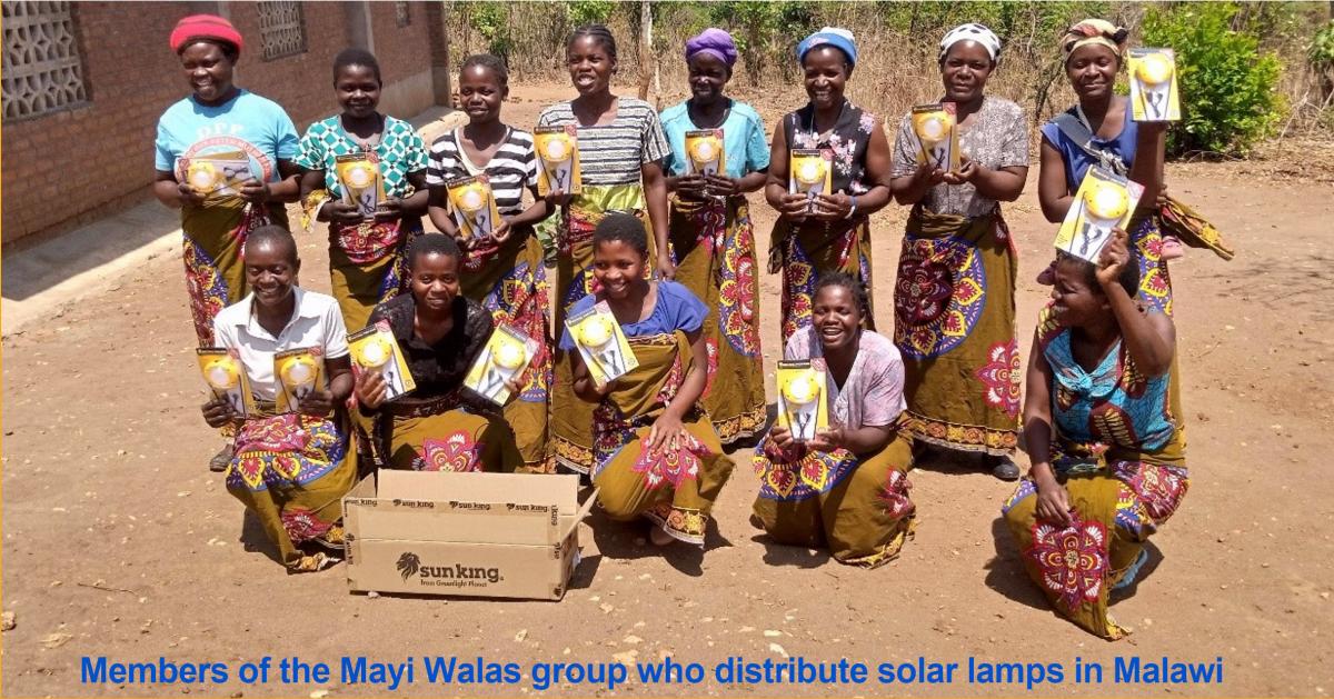 Member of the Mayi Walas group who distribute solar lamps in Malawi.
