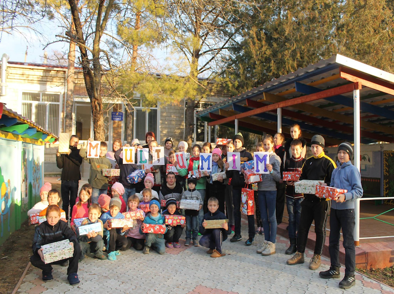 Making Xmas magical for children in Moldova 2016