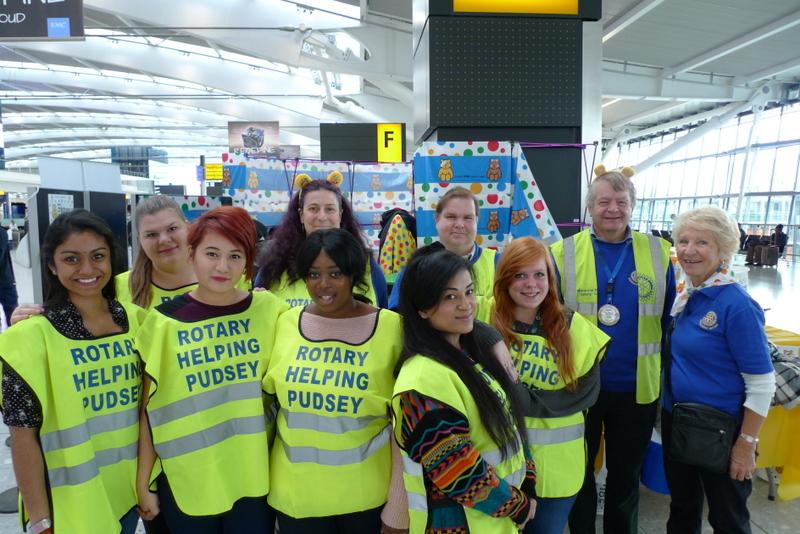 Children in Need Collection Heathrow 13th Nov 2015 - 