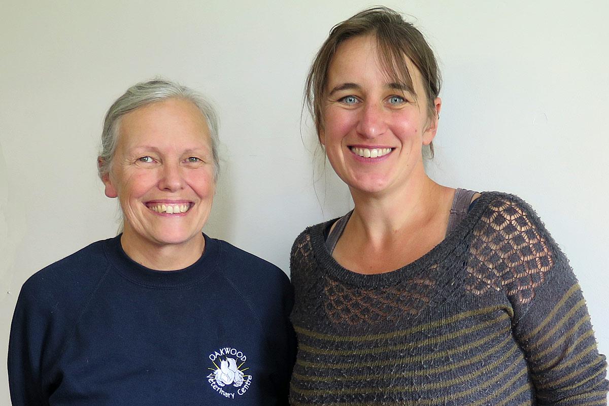 (L-R) Barbara Jones of Babbinswood Farm and Robyn Lovegood of the Llangollen Food Assembly