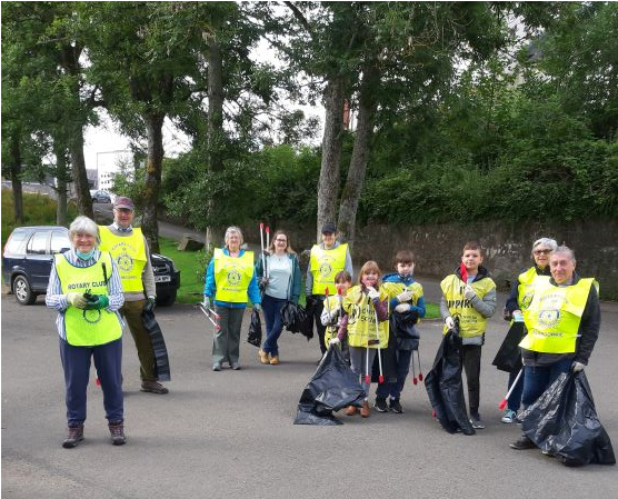 Rotarians helping with the Community Litter Pick