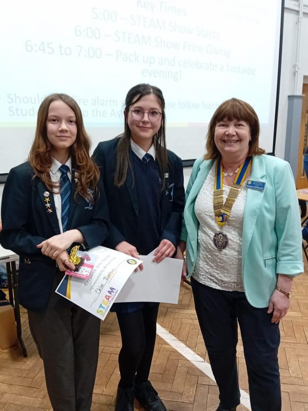 President Margaret presented the Art Award, which was sponsored by our club.