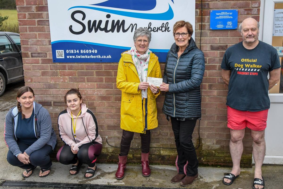 President Elaine presents Narberth Swimming Pool Committee with their cheque towards a new pump