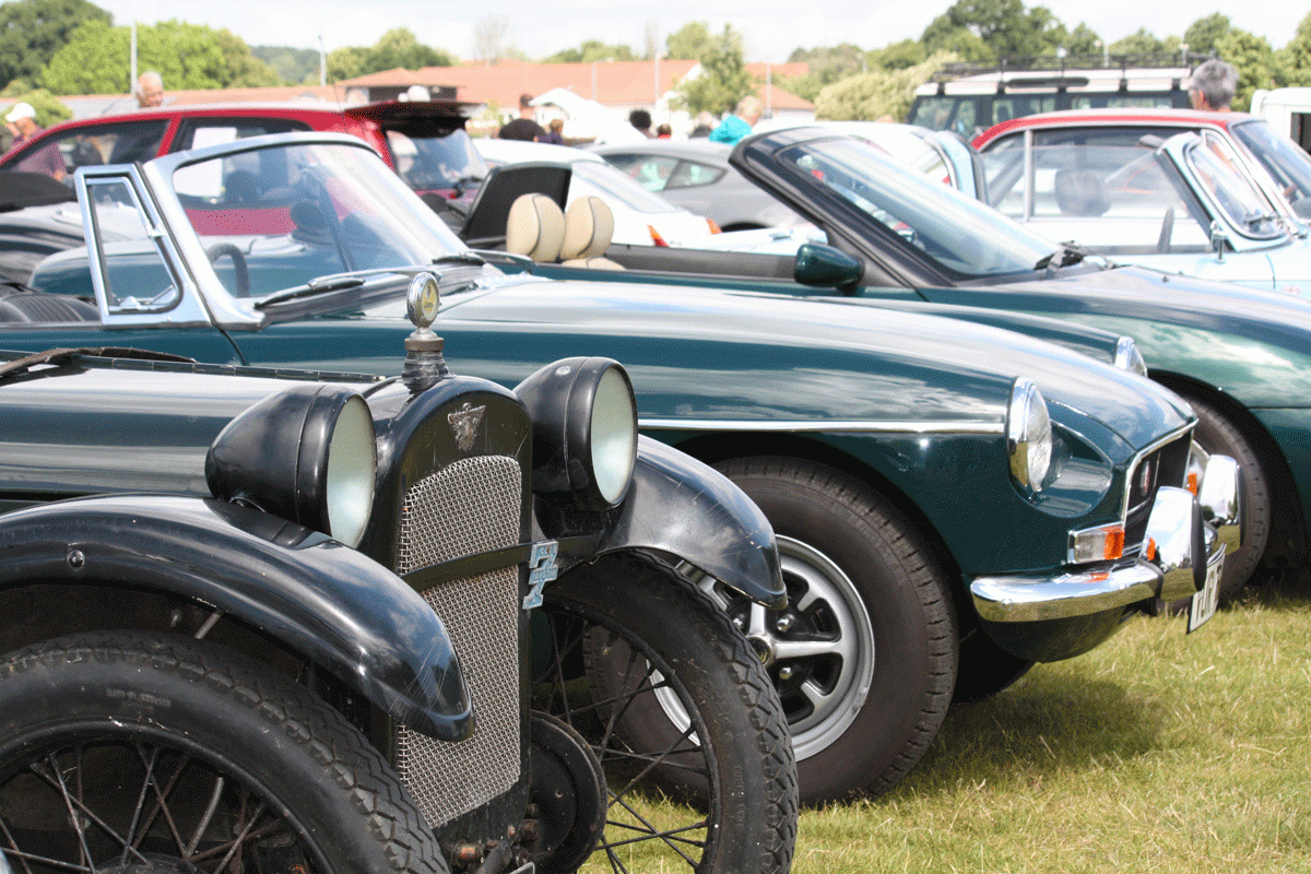 A fantastic day and a great Car Show (part of the Thatcham Town Councils Fun Day Event). An enjoyable family day. View  photo album from link in report of the 2024 event below. DIARY DATE - THIS YEARS SHOW 29th JUNE 2025. WE WILL SEE YOU THERE? HOPE SO