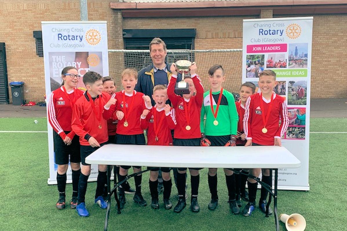 ANTONINE WIN 2019 PRIMARY SCHOOLS FOOTBALL CUP - The all-conquering team from Antonine! 