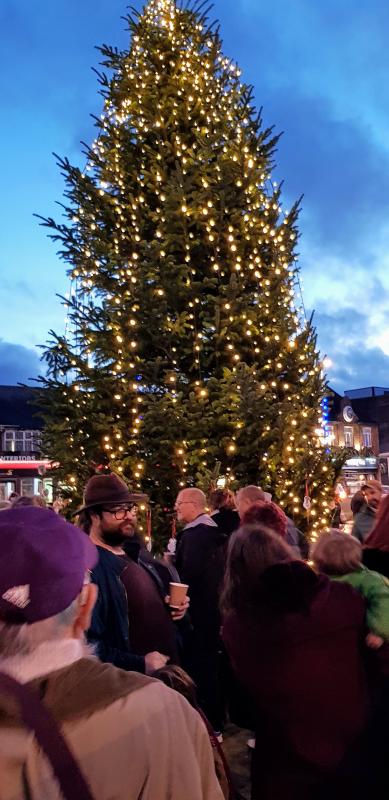 2018 South Chingford Christmas Light switch light on