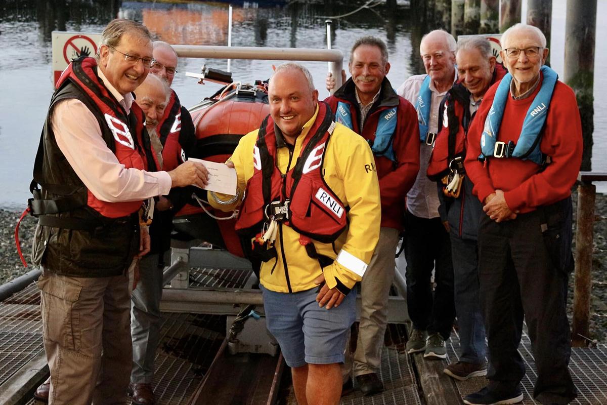 Presentation to Broughty Ferry Lifeboat station