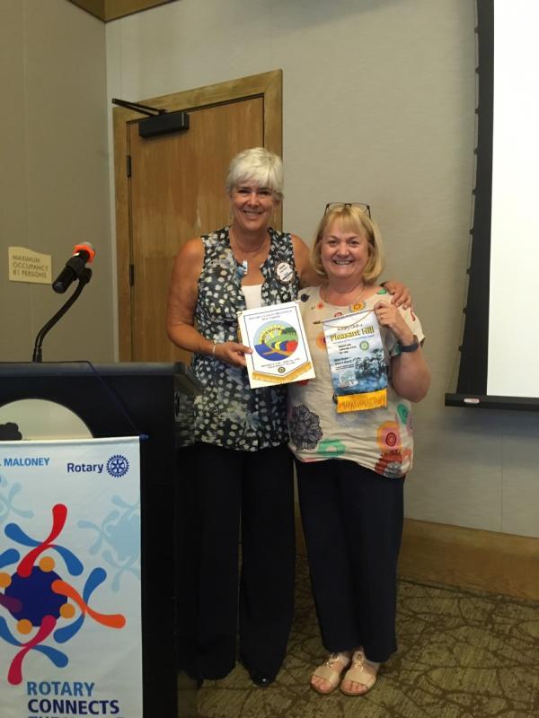Club member Lesley visits Rotary Club in USA - 