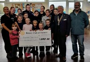 Club helps local group