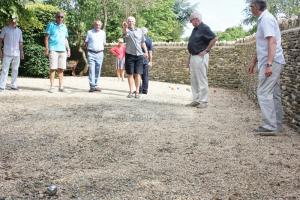 Pétanque and Tea