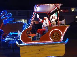 Santa says thanks to Wickford!