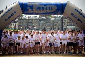 Chariots of Fire 2018 Charity Run on West Sands