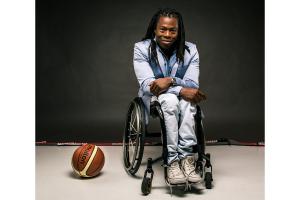 Ade Adepitan