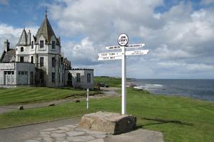 John O'Groats to Lands End Signpost