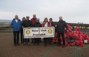 Rotary members Beach Clean 2020