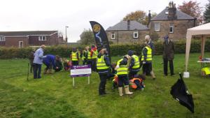 BoA Primary School Pupils planting Crocus at Memorial Gardens