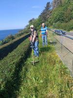 Bradda Glen Viewing Platform - Members undertake maintenance - May 2025