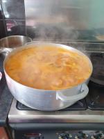 Rotarian cooks curries for NHS staff