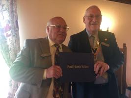 President Roger presents John with his Paul Harris Fellowship at our twinning meeting held at the club’s usual lunch venue, Tilsworth Golf Centre