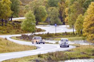 Classic and sporting car tour at Loch Tarff